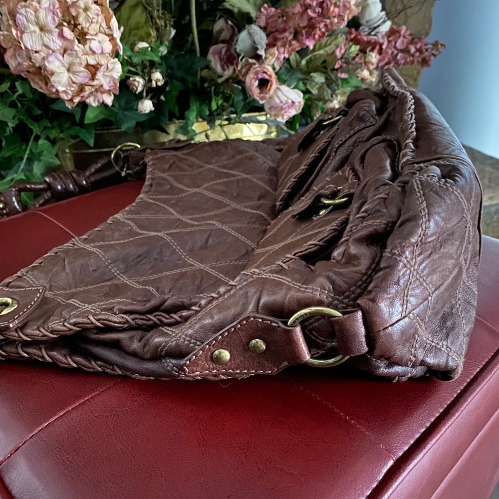 Isabella Fiore Brown Leather Quilted Shoulder Bag Many Pockets Mint Condition - Picture 7 of 11